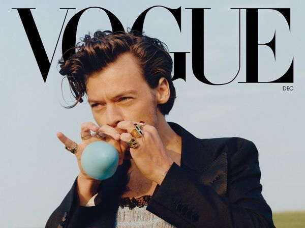 Celebs Defend Harry Styles Wearing Dress for Vogue, Twitter Reacts