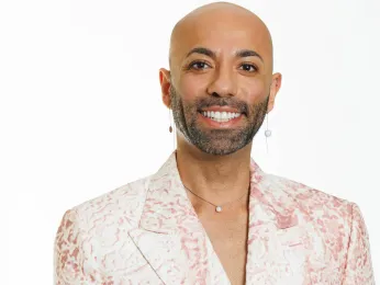 Gay SF doctor sues Waymo for AI-based discrimination